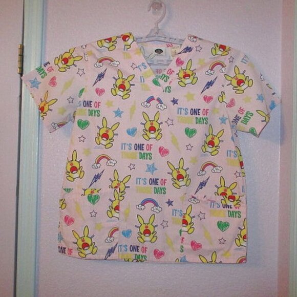 Happy Bunny RAINBOW One Of Those Days SCRUB Top Size M V-NECK Short Sleeve POCKE - Picture 2 of 11